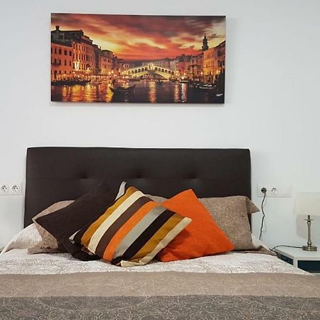 Apartamento Silvia Torremolinos Exteriör bild